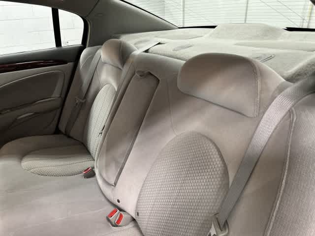 Used 2009 Buick Lucerne CX FWD image 14