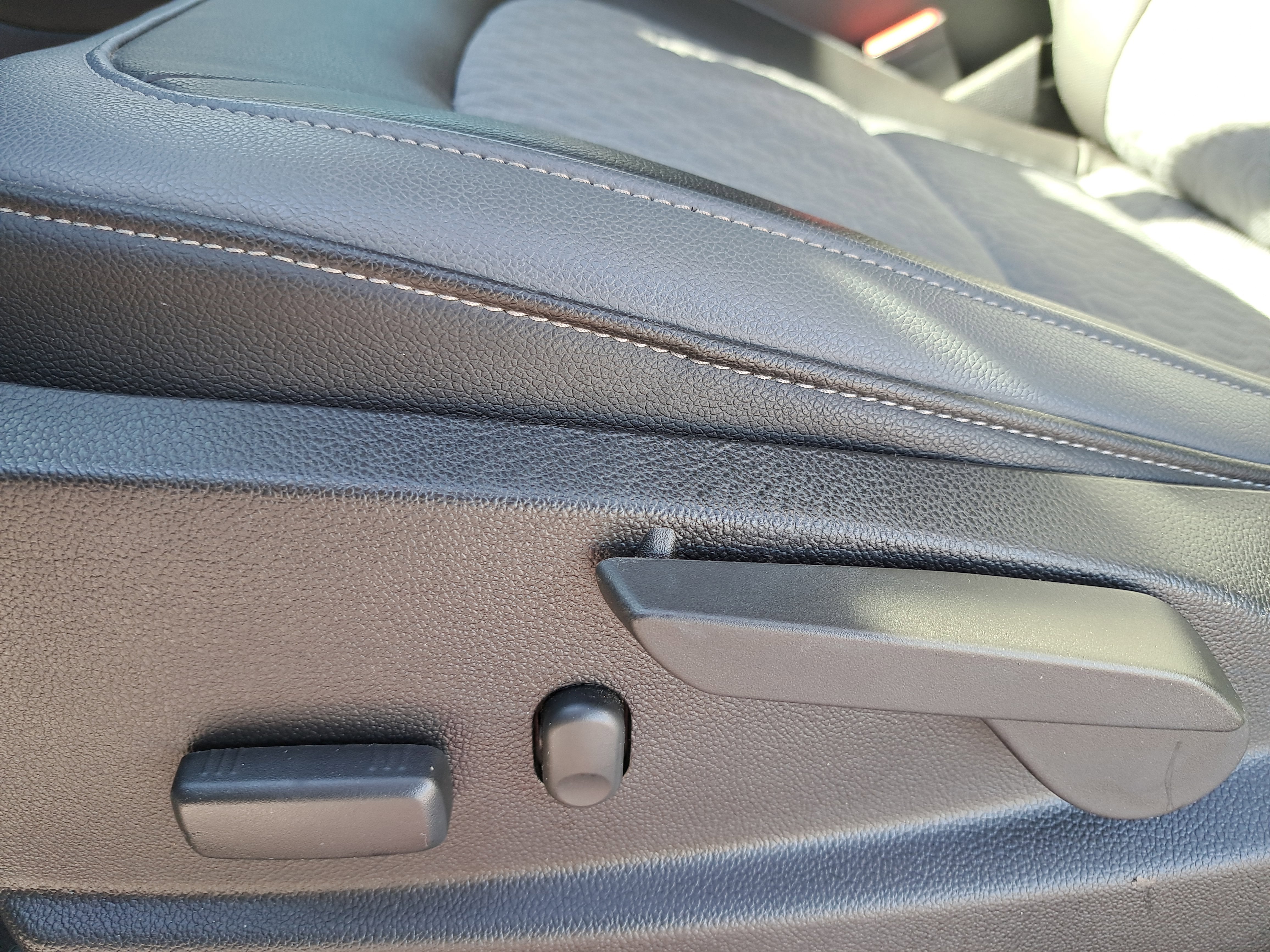 Used 2019 Chevrolet Colorado Z71 image 26