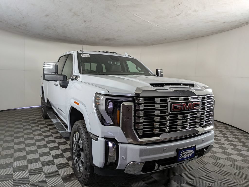 New 2026 GMC Sierra 2500 Denali w/ Denali Reserve Package AWD/4WD image 5