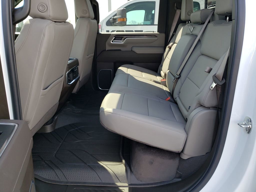 New 2026 Chevrolet Silverado 3500 LTZ w/ LTZ Plus Package AWD/4WD image 27