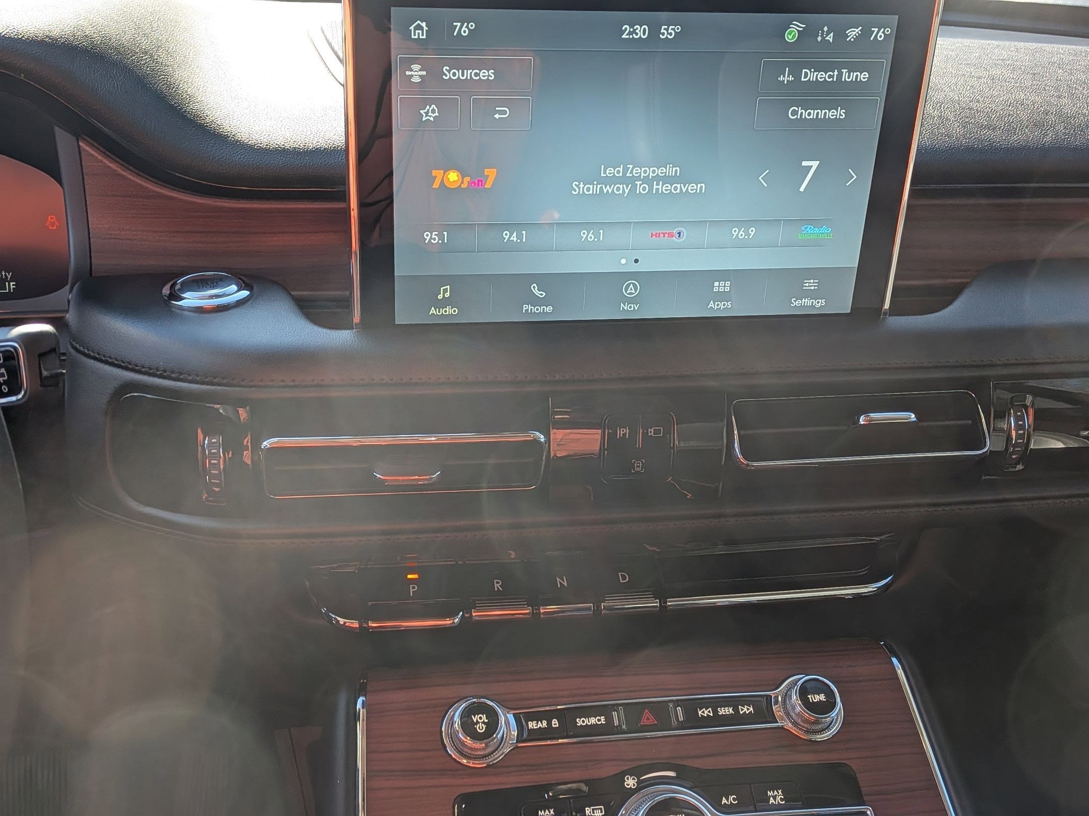 Used 2021 Lincoln Aviator Reserve w/ Equipment Group 208A image 20