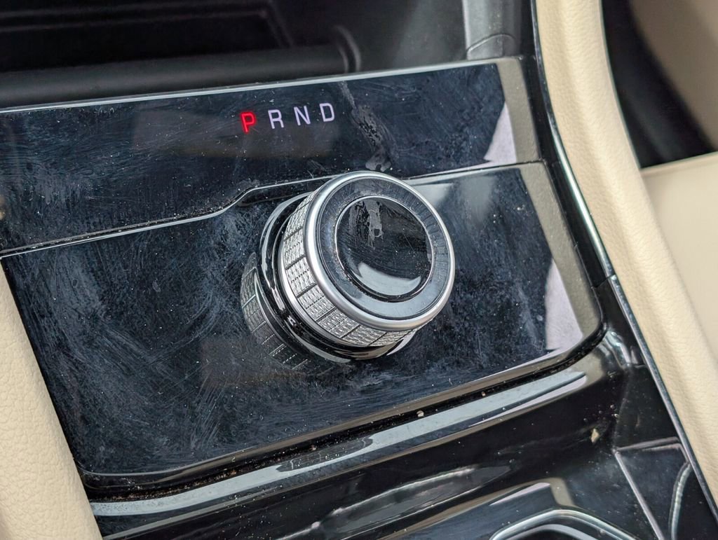 Certified 2023 Jeep Grand Cherokee Limited w/ Trailer Tow Prep Group (B) image 25