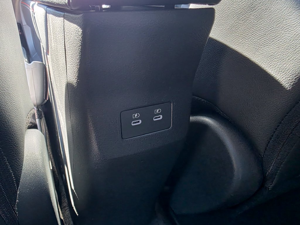 New 2027 Nissan Kicks SR w/ SR Premium Package FWD image 37