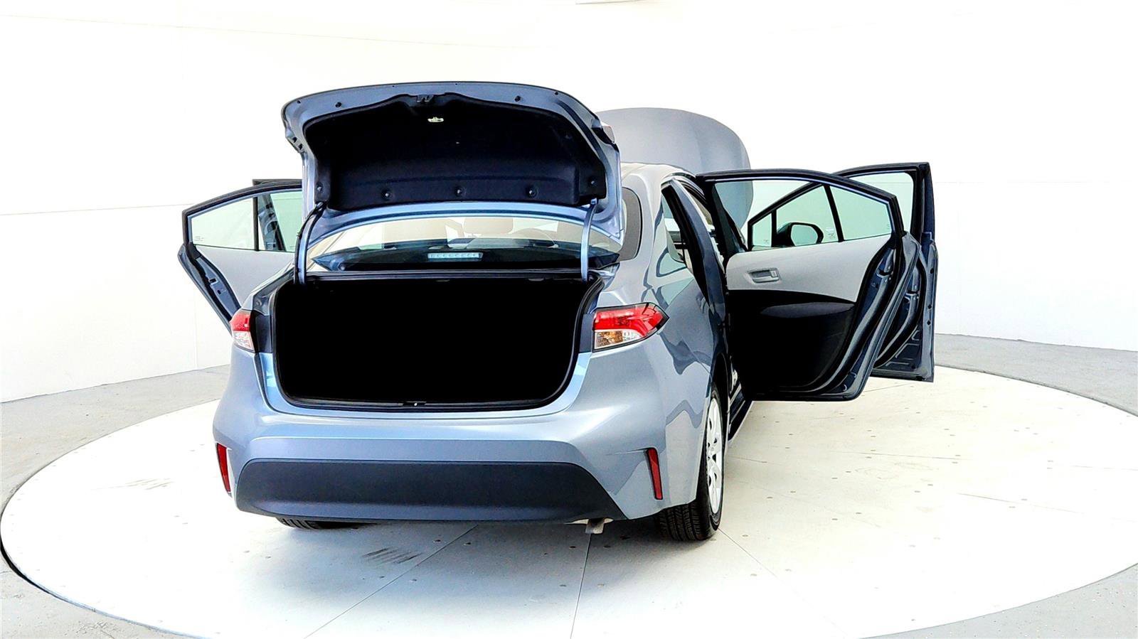 Certified 2024 Toyota Corolla LE FWD image 11