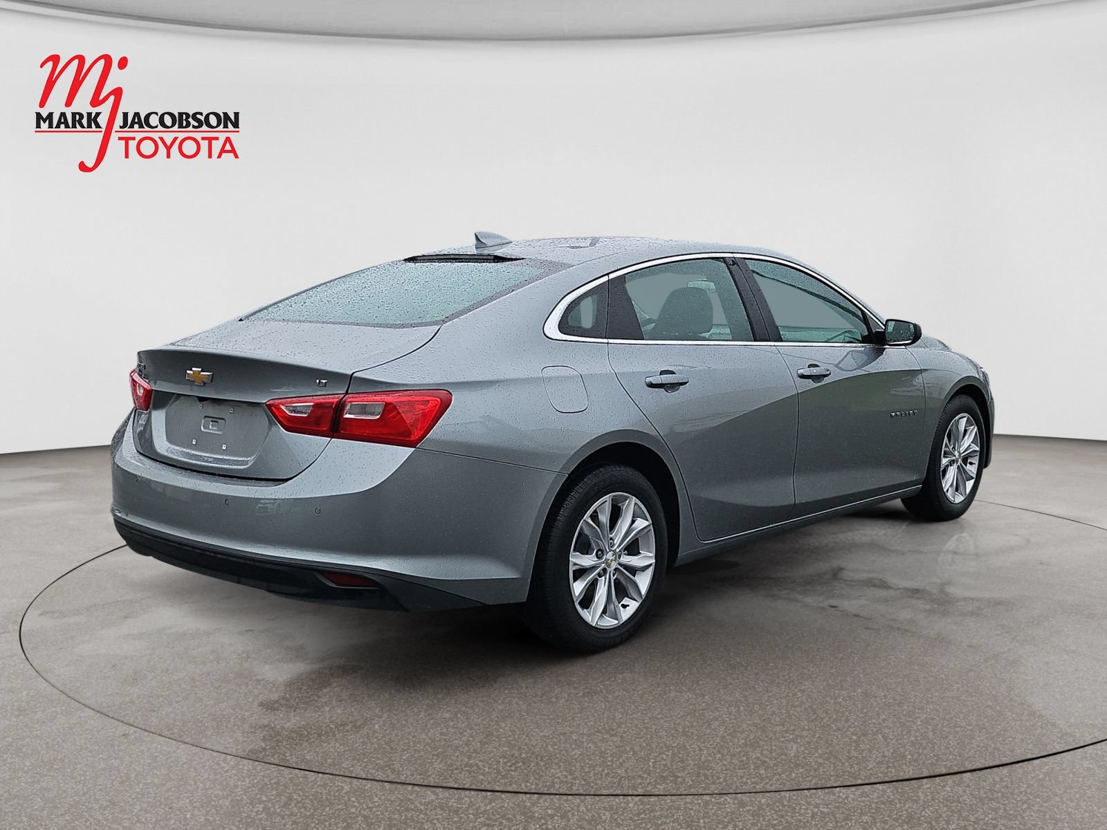 Used 2025 Chevrolet Malibu LT FWD image 5