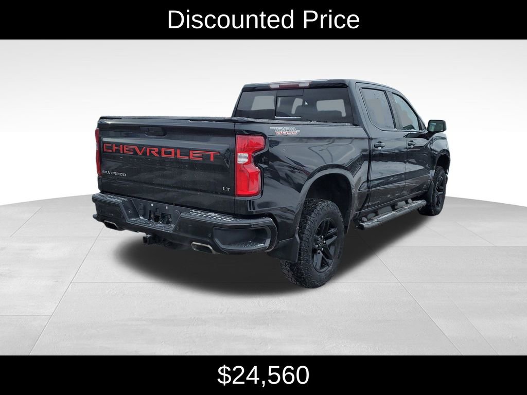 Used 2021 Chevrolet Silverado 1500 LT Trail Boss w/ Convenience Package II AWD/4WD image 3