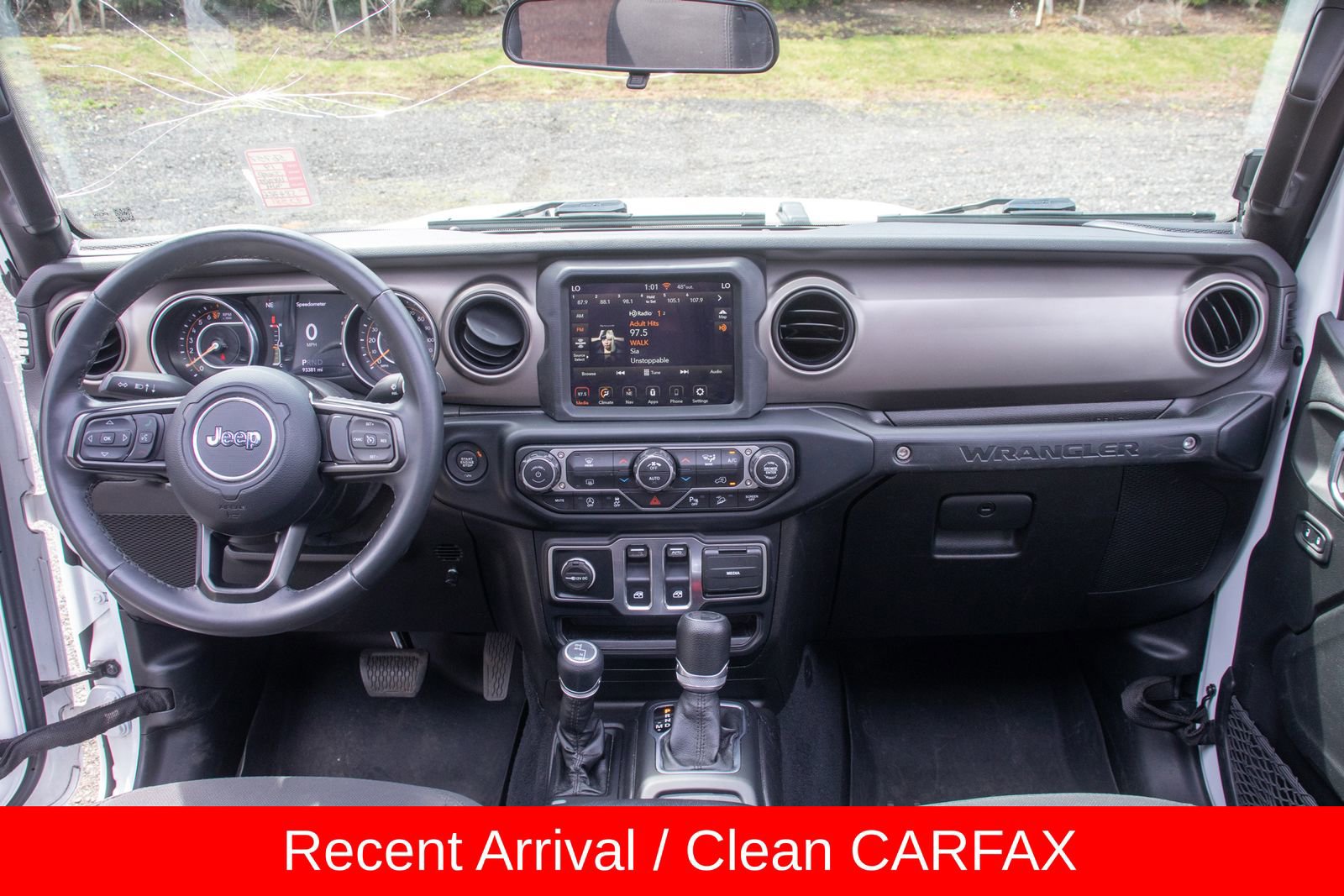 Used 2019 Jeep Wrangler Sport AWD/4WD image 15