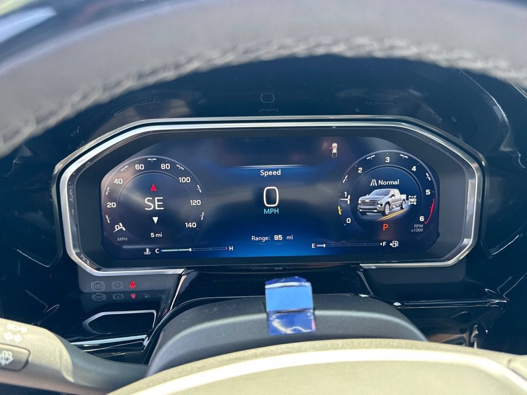 New 2026 Chevrolet Silverado 1500 High Country w/ Midnight Edition AWD/4WD image 21