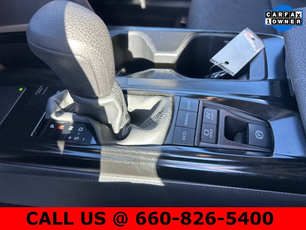 Used 2025 Toyota Camry LE image 19