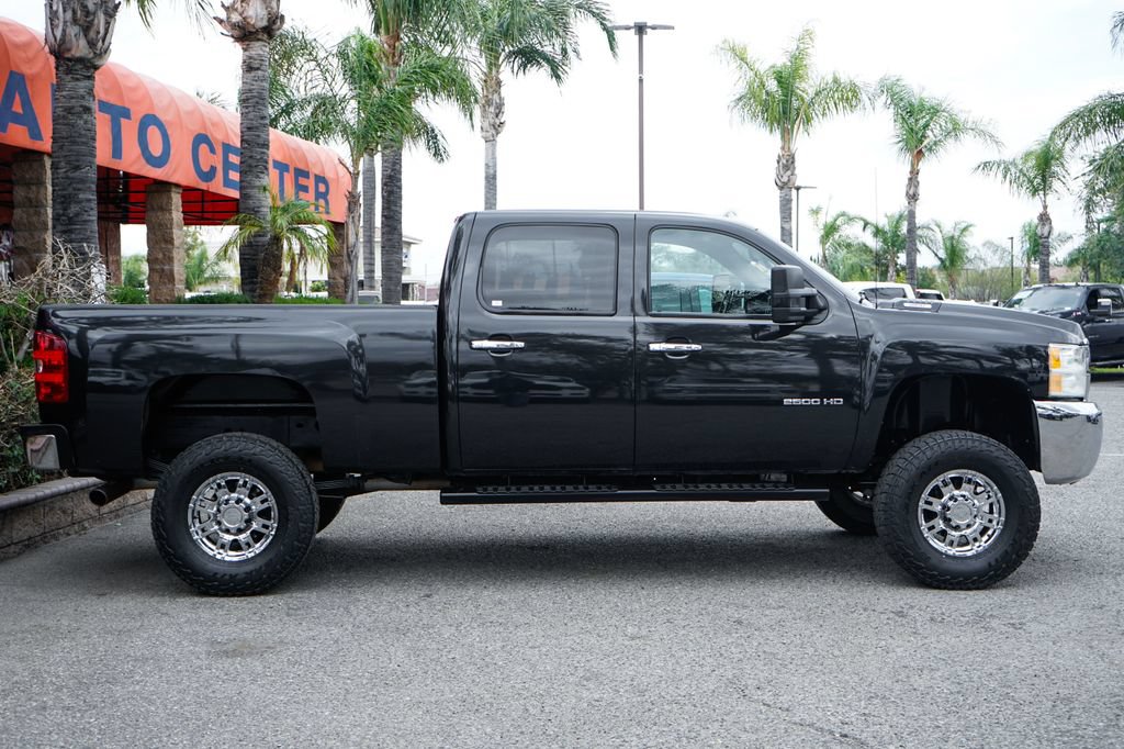 Used 2010 Chevrolet Silverado 2500 LT RWD image 10