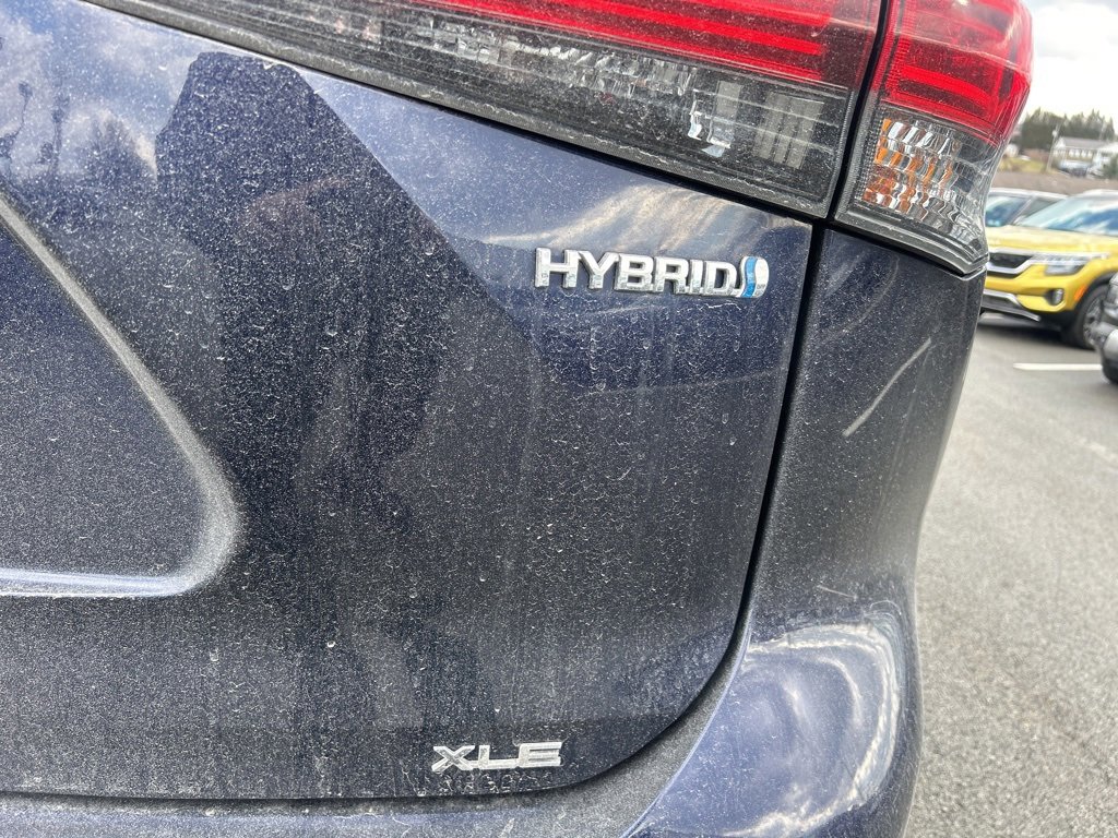 Used 2023 Toyota Highlander XLE image 8