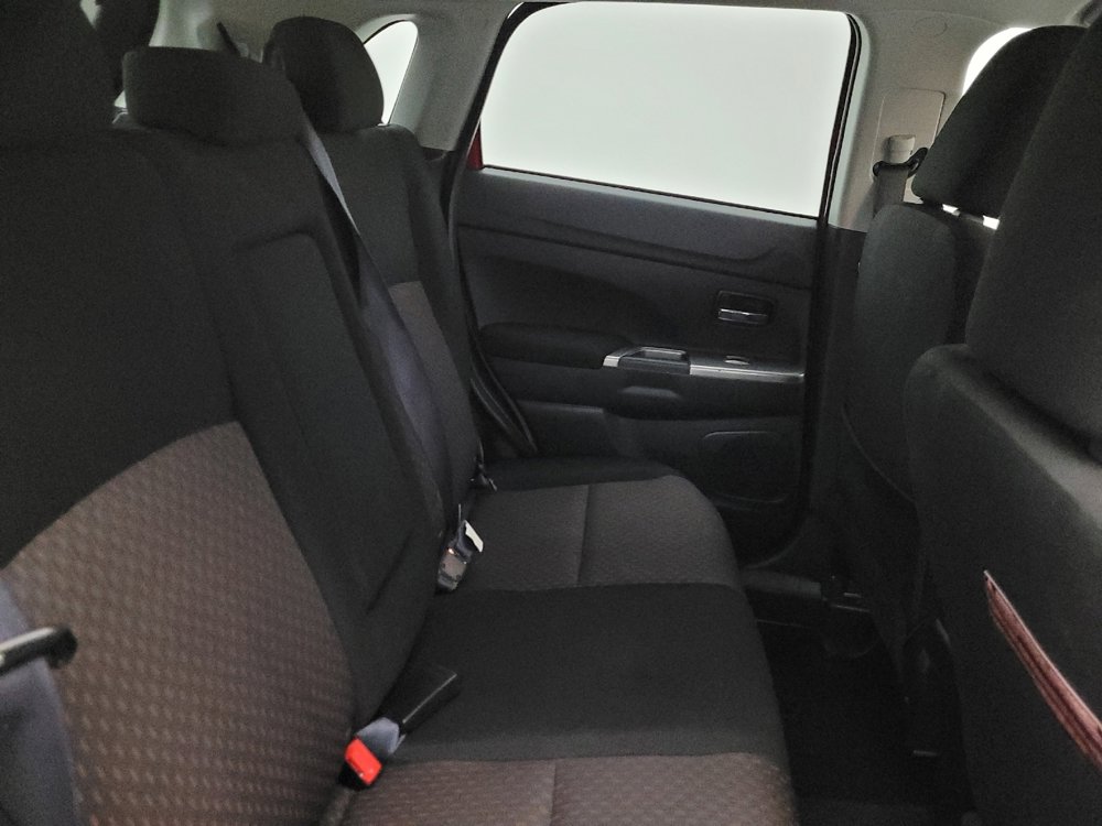 Used 2018 Mitsubishi Outlander Sport ES image 19