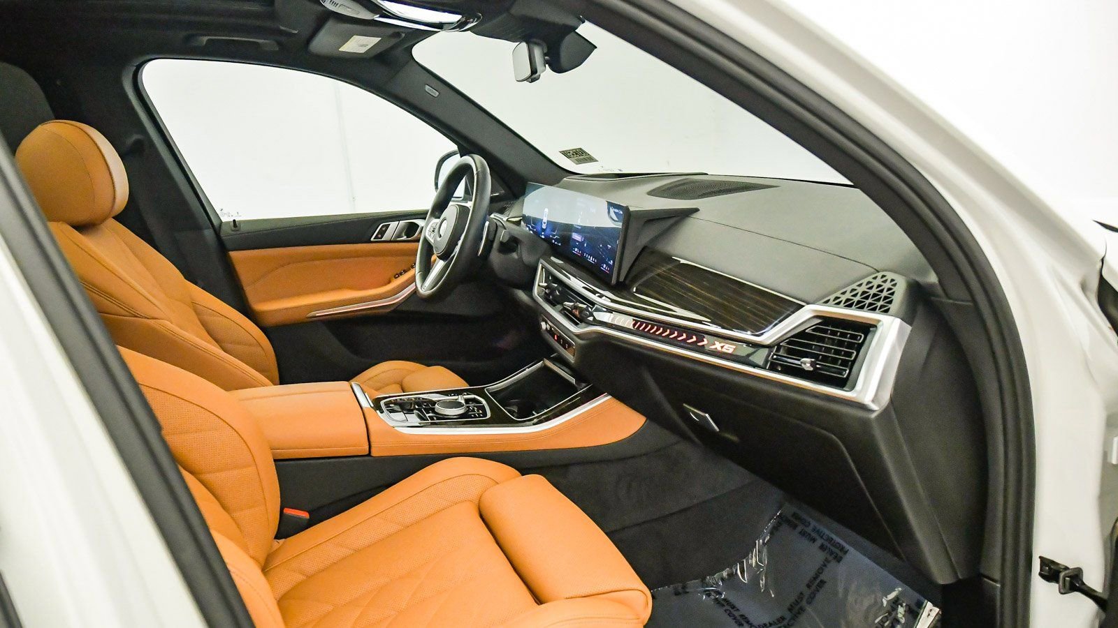 Certified 2024 BMW X5 xDrive40i w/ M Sport Package image 16