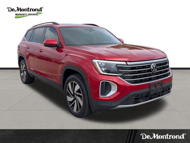 Used 2024 Volkswagen Atlas SE w/ Panoramic Sunroof Package FWD image 3