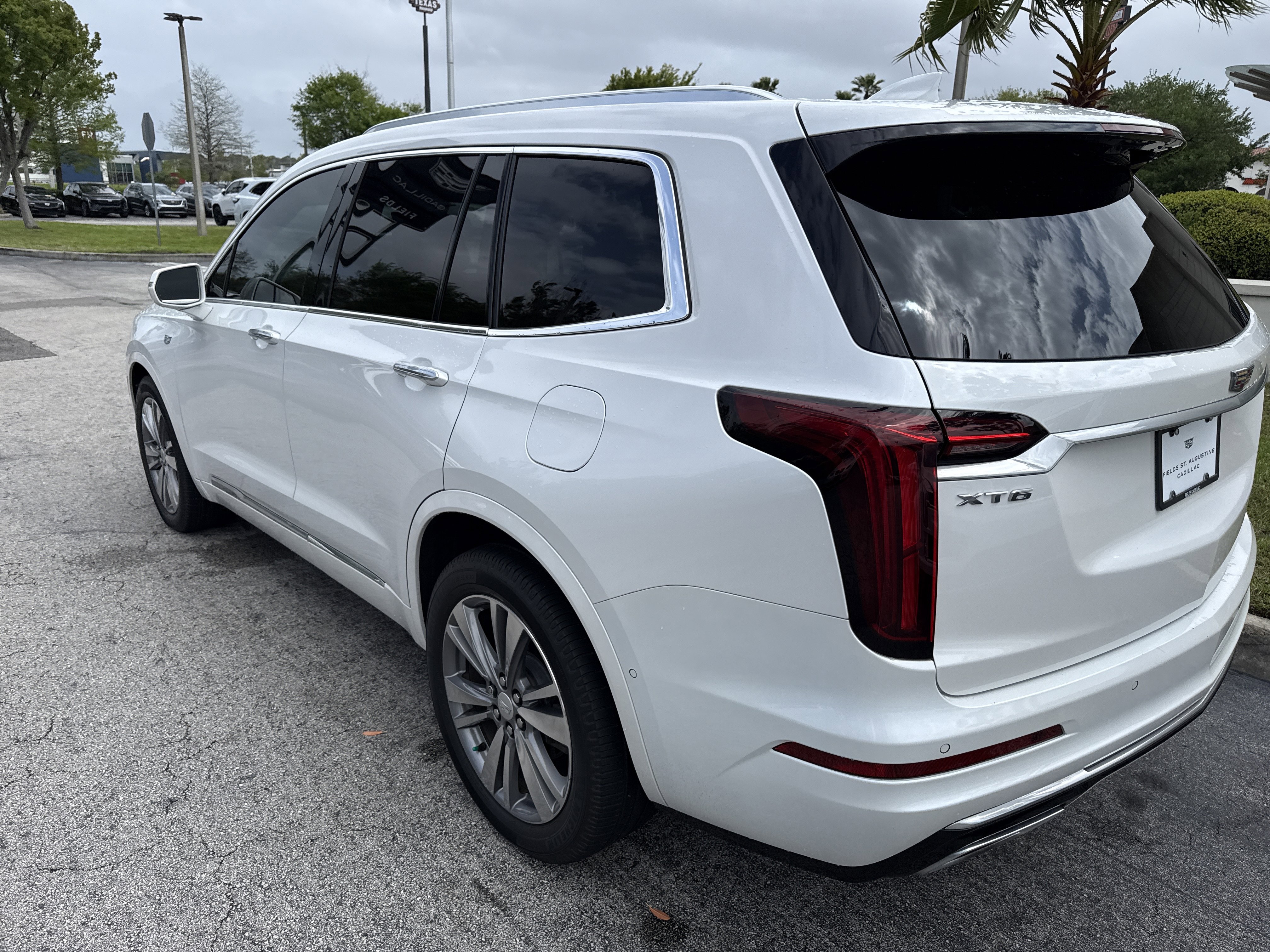 Used 2020 Cadillac XT6 Premium Luxury image 4