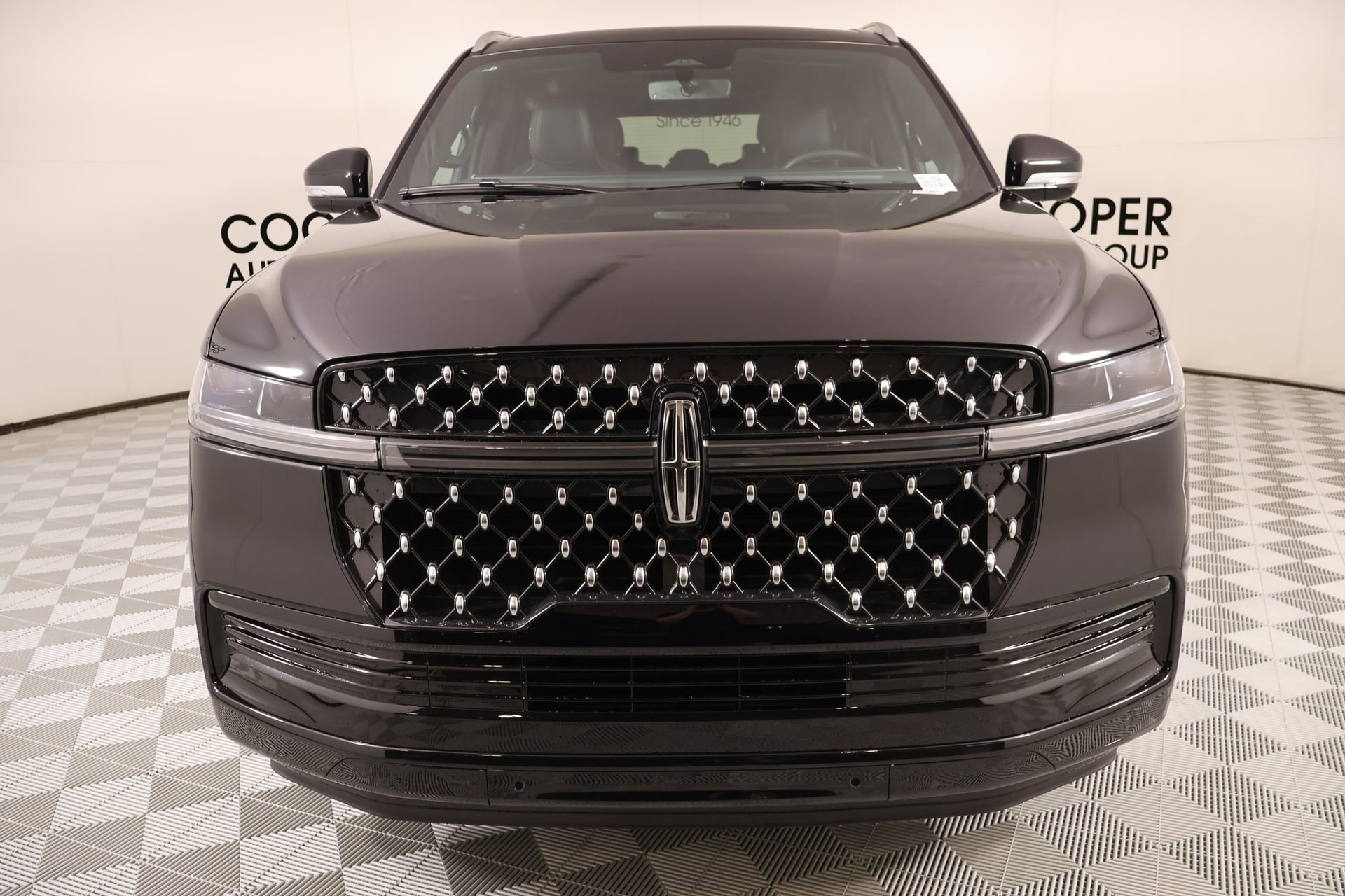 New 2026 Lincoln Navigator L Black Label AWD/4WD image 10