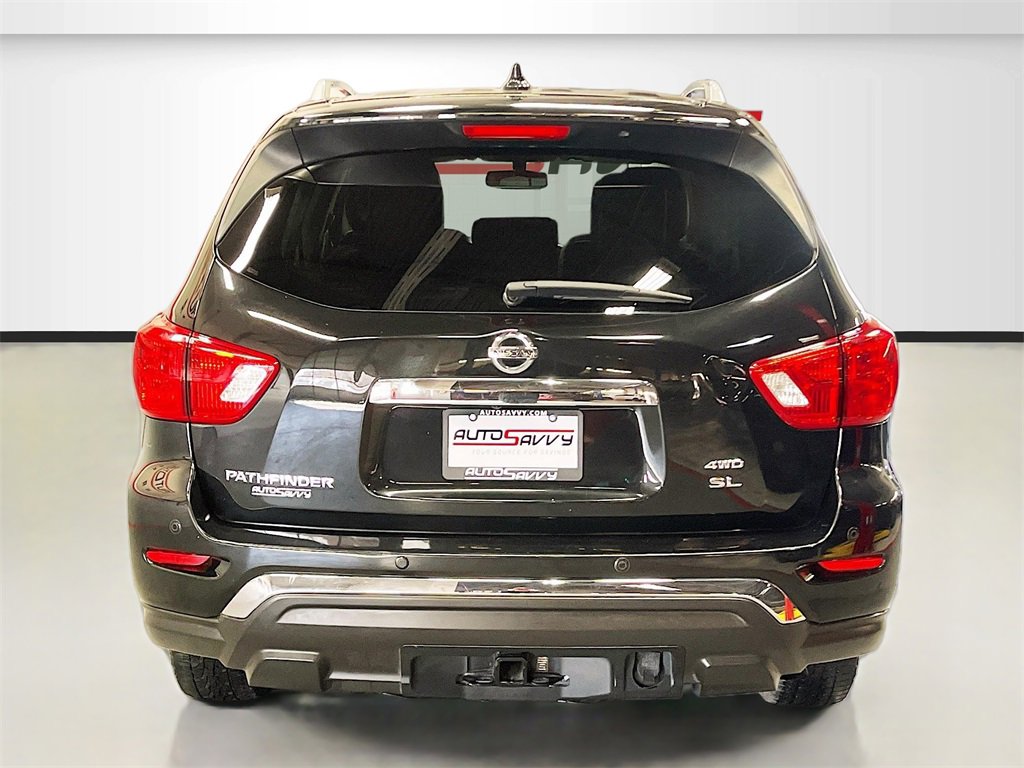 Used 2019 Nissan Pathfinder SL image 6