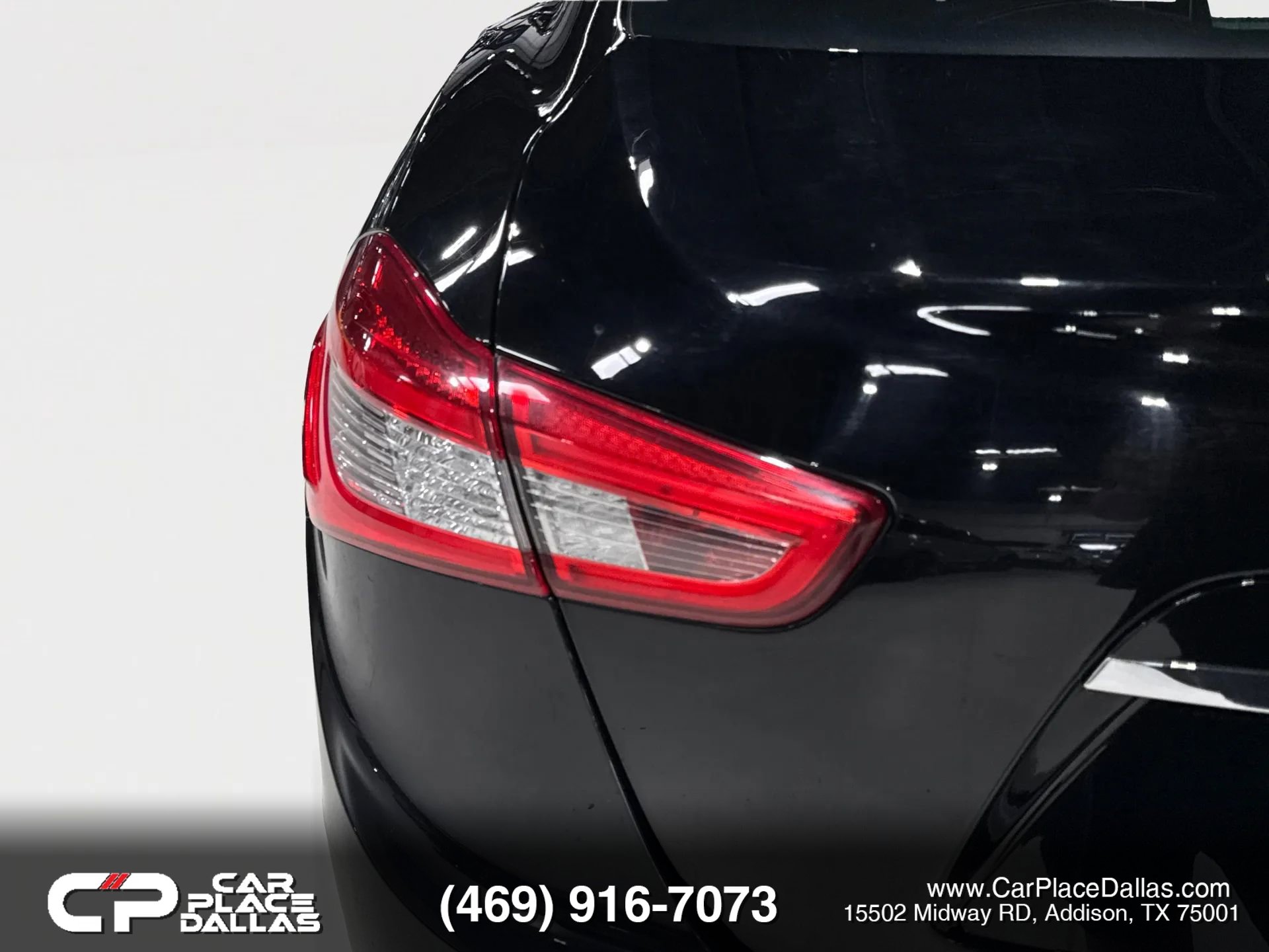 Used 2016 Maserati Ghibli RWD image 20
