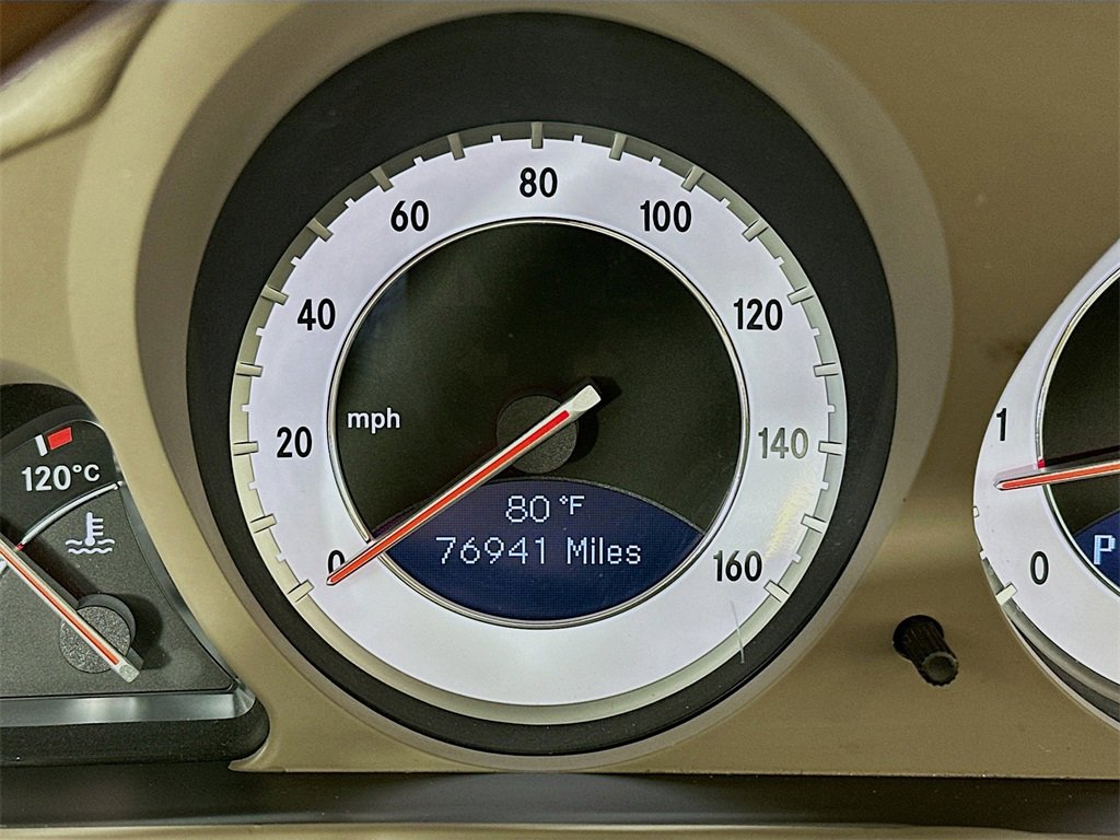 Used 2009 Mercedes-Benz SL 550 image 12