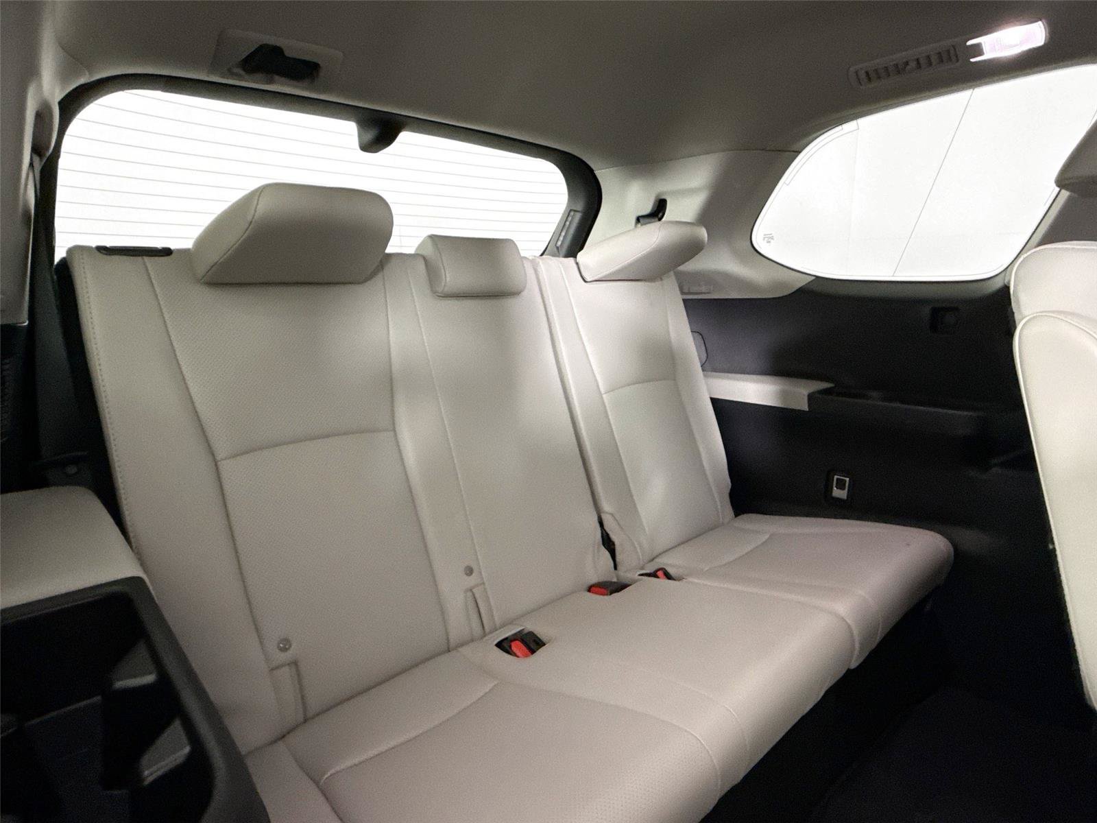 Certified 2024 Toyota Grand Highlander AWD image 42