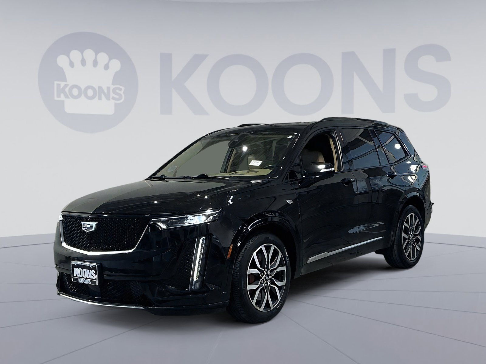 Used 2022 Cadillac XT6 Sport w/ Platinum Package image 1