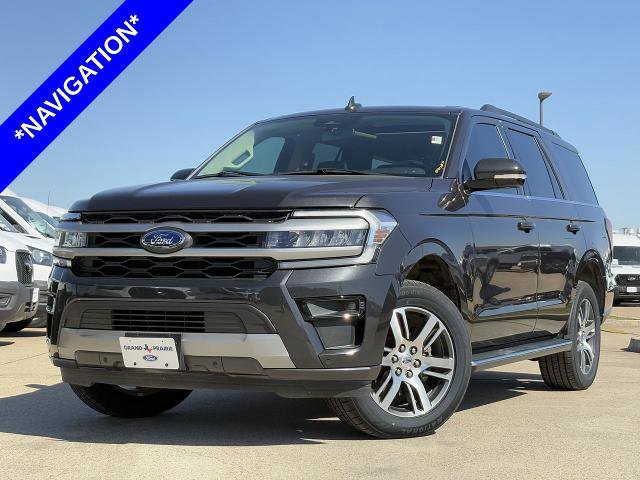 Certified 2023 Ford Expedition XLT image 2