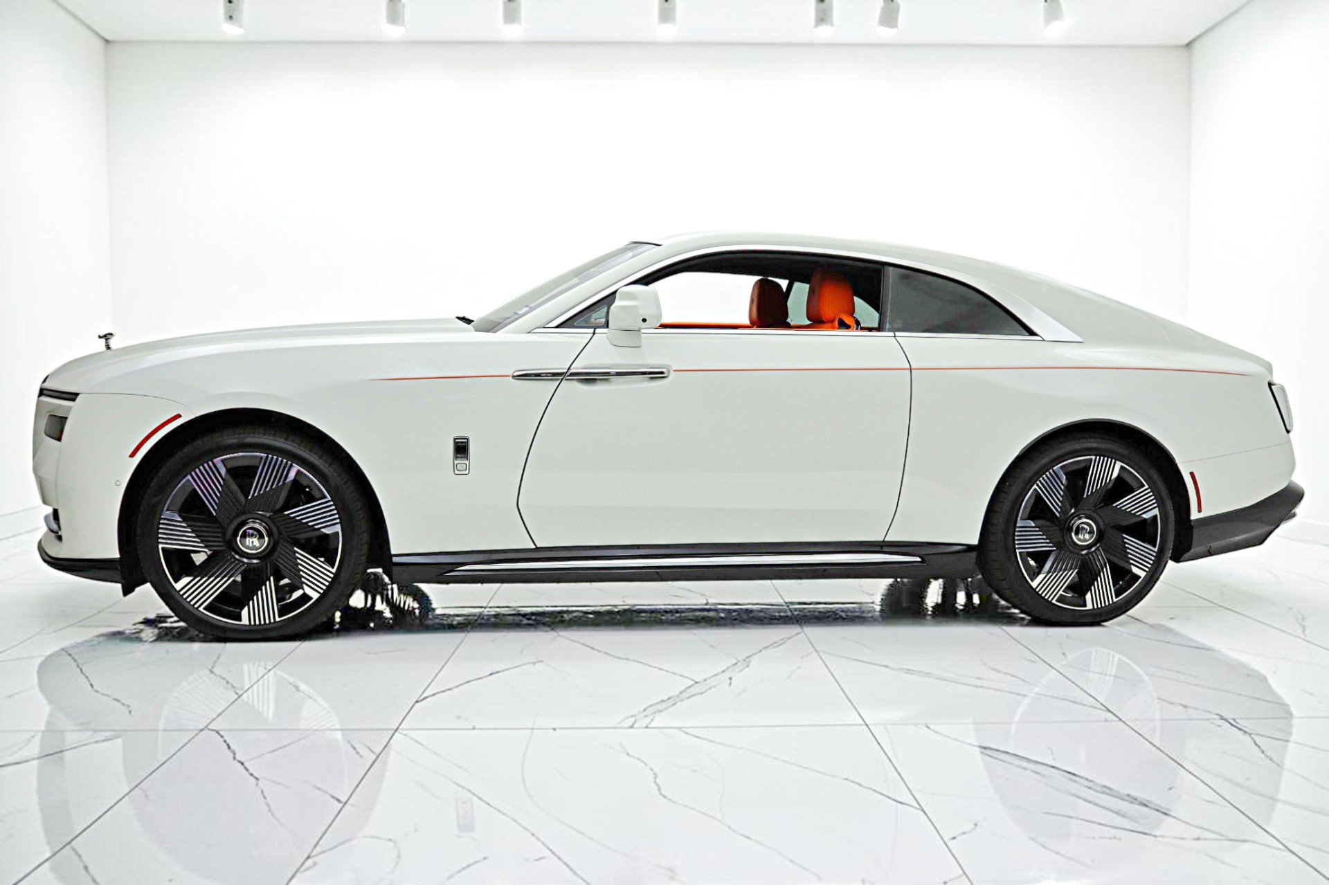 Used 2026 Rolls-Royce Spectre AWD/4WD image 7