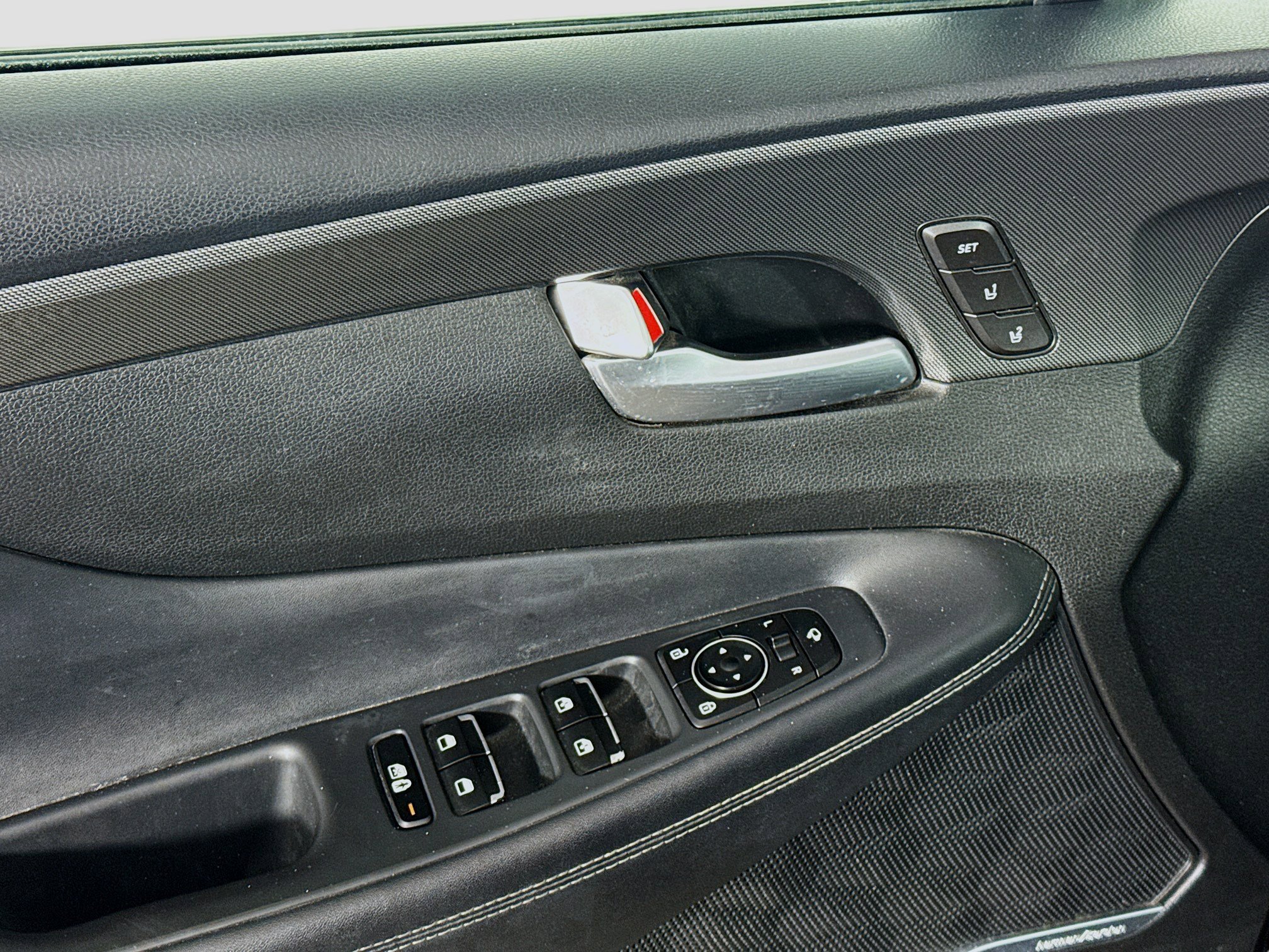 Used 2022 Hyundai Santa Fe Limited image 24