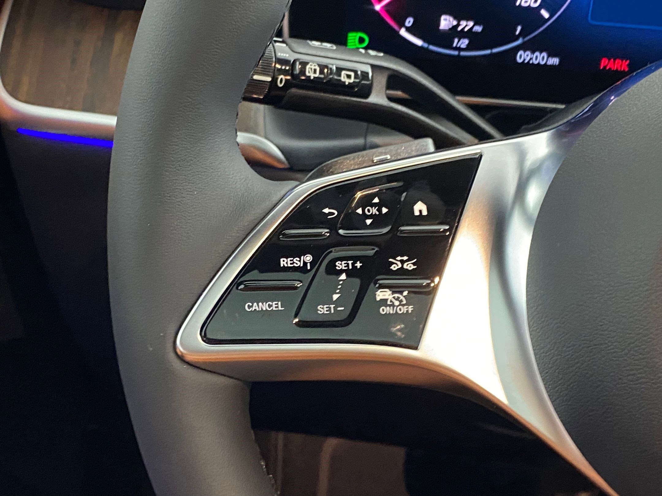 Used 2026 Mercedes-Benz GLC 300 4MATIC image 17