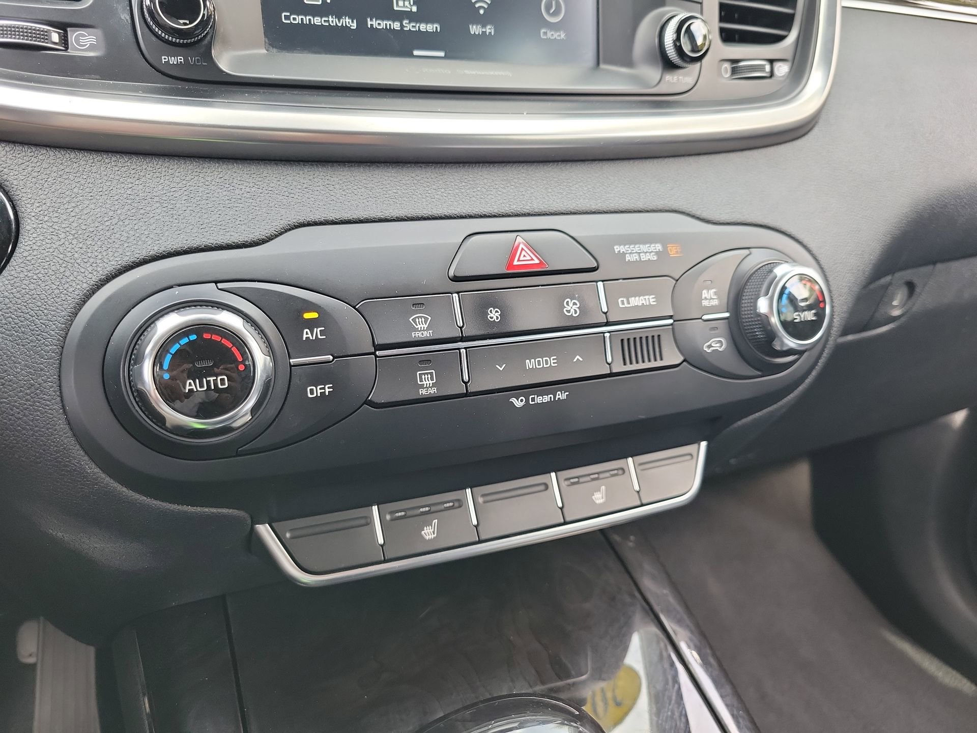 Used 2017 Kia Sorento EX FWD image 26