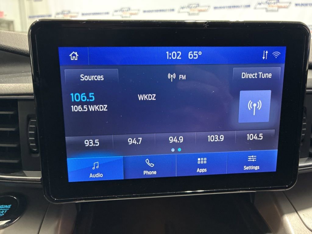 Used 2023 Ford Explorer XLT w/ Equipment Group 202A AWD/4WD image 31