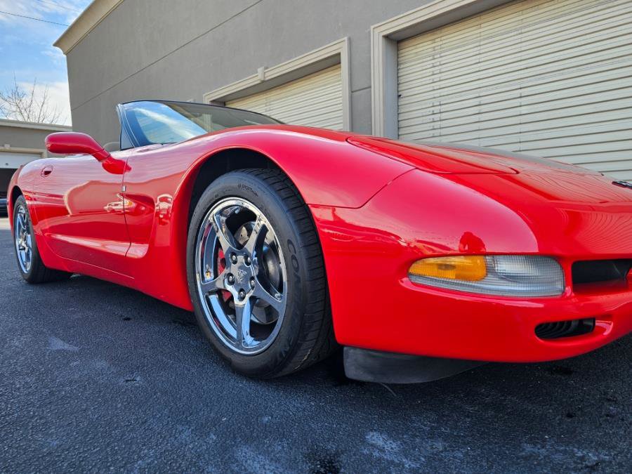 Used 1999 Chevrolet Corvette Convertible w/ Memory Pkg image 24