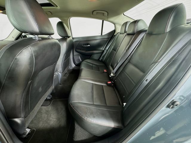 Used 2025 Nissan Sentra SR w/ SR Premium Package FWD image 29