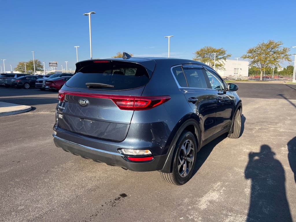 Used 2021 Kia Sportage LX FWD image 3