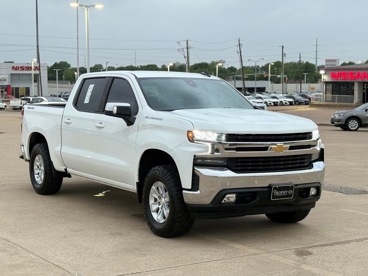 Used 2020 Chevrolet Silverado 1500 LT w/ Convenience Package image 5