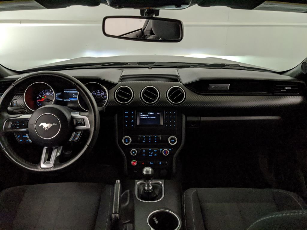 Used 2019 Ford Mustang Coupe image 6