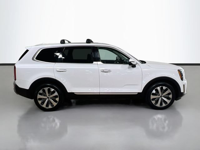 Certified 2022 Kia Telluride S FWD image 8