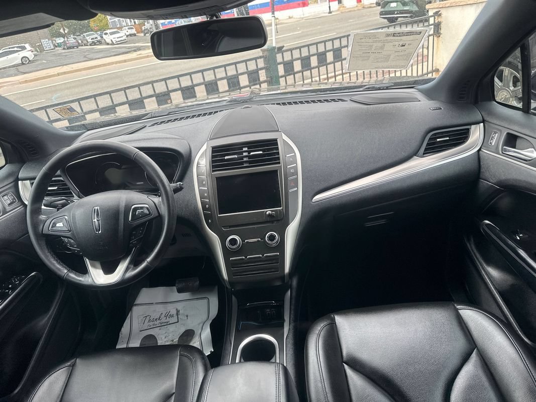Used 2019 Lincoln MKC Premiere FWD image 36