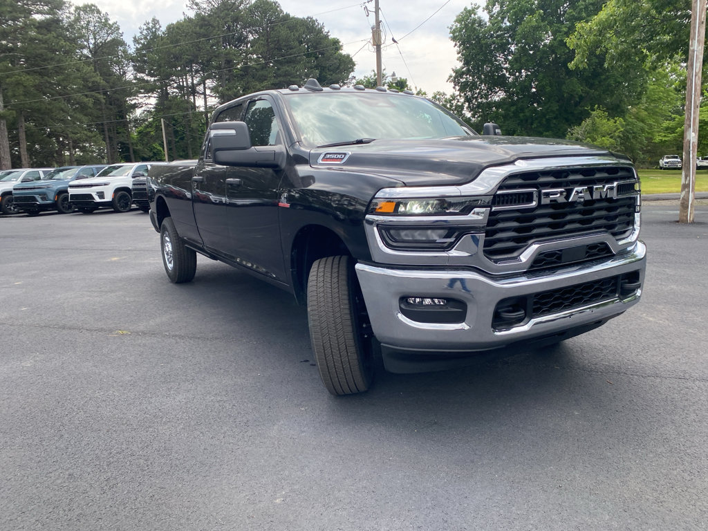 New 2026 RAM 3500 Tradesman w/ Chrome Appearance Group A AWD/4WD image 3