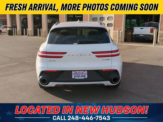 Used 2025 Genesis GV70 3.5T Sport w/ Sport Advanced Package AWD/4WD image 4