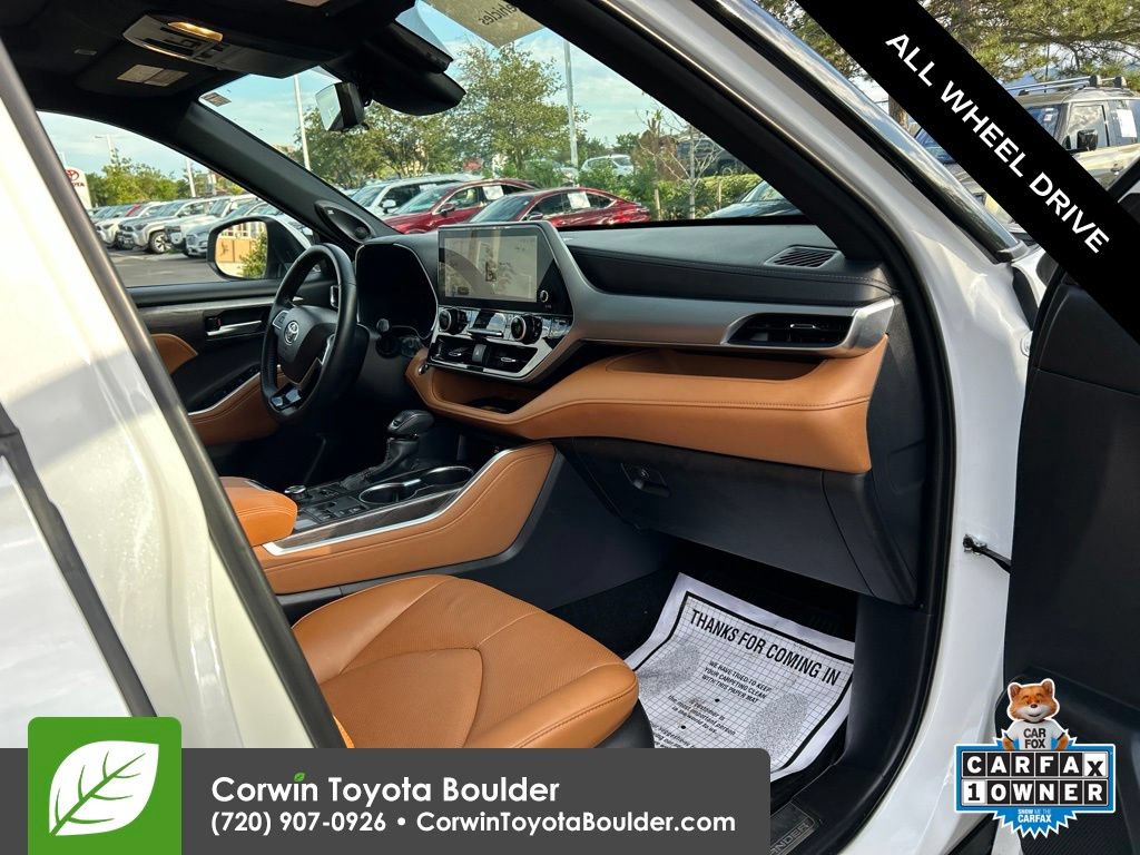 Used 2026 Toyota Highlander Platinum AWD/4WD image 11
