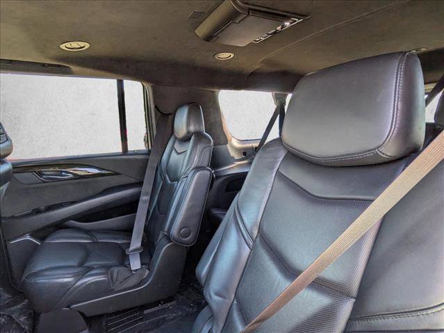 Used 2019 Cadillac Escalade ESV Platinum AWD/4WD image 12