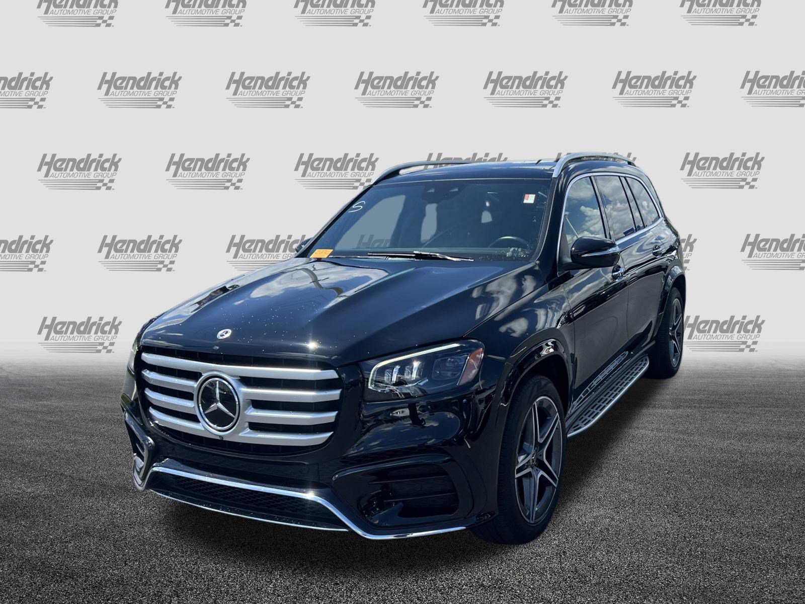 Certified 2024 Mercedes-Benz GLS 450 4MATIC w/ AMG Line Exterior image 5