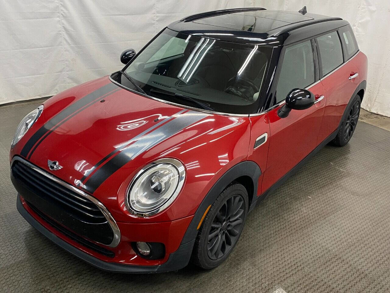 Used 2016 MINI Cooper Clubman image 5