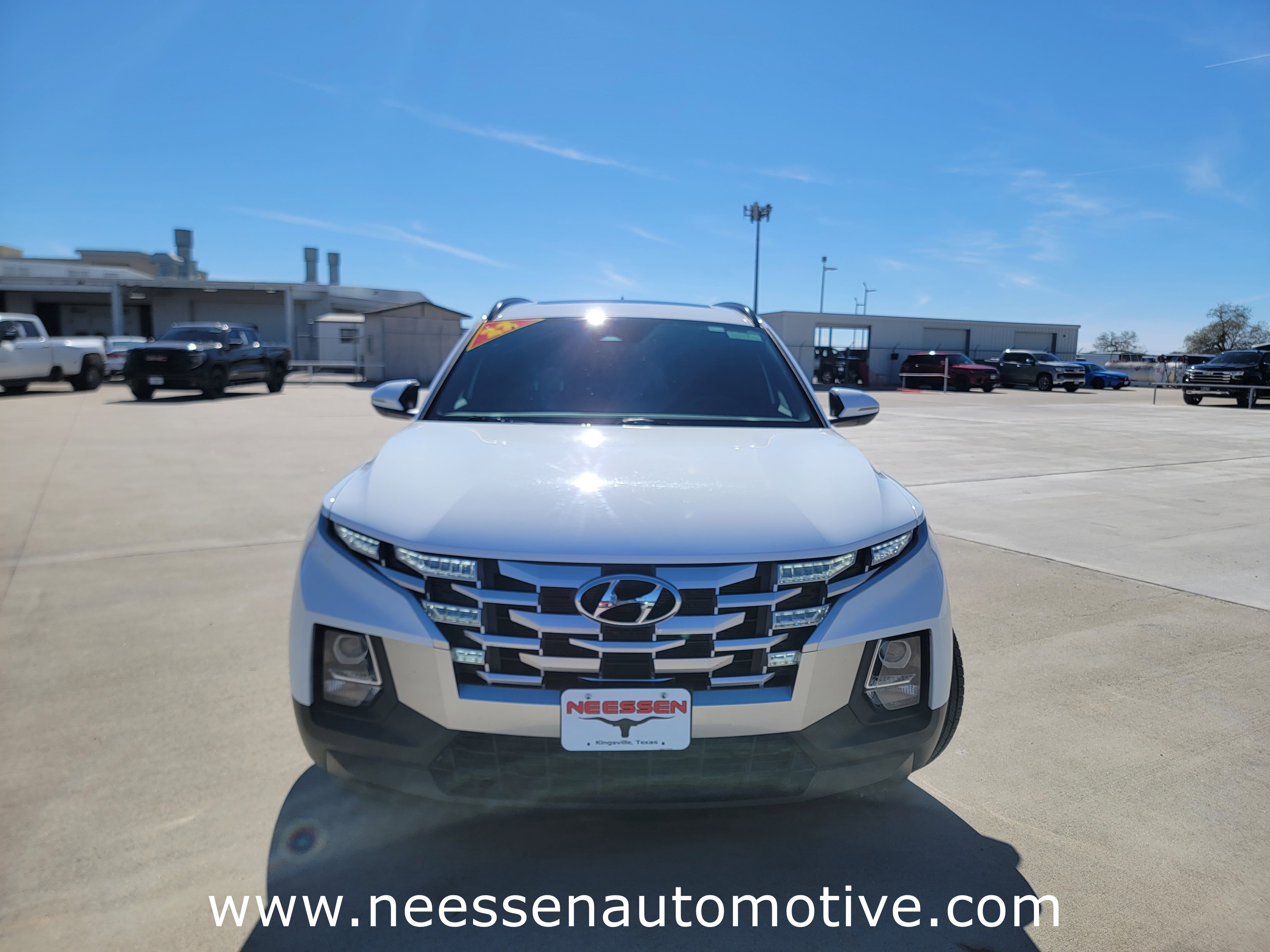 Used 2022 Hyundai Santa Cruz SEL w/ Activity Package image 2