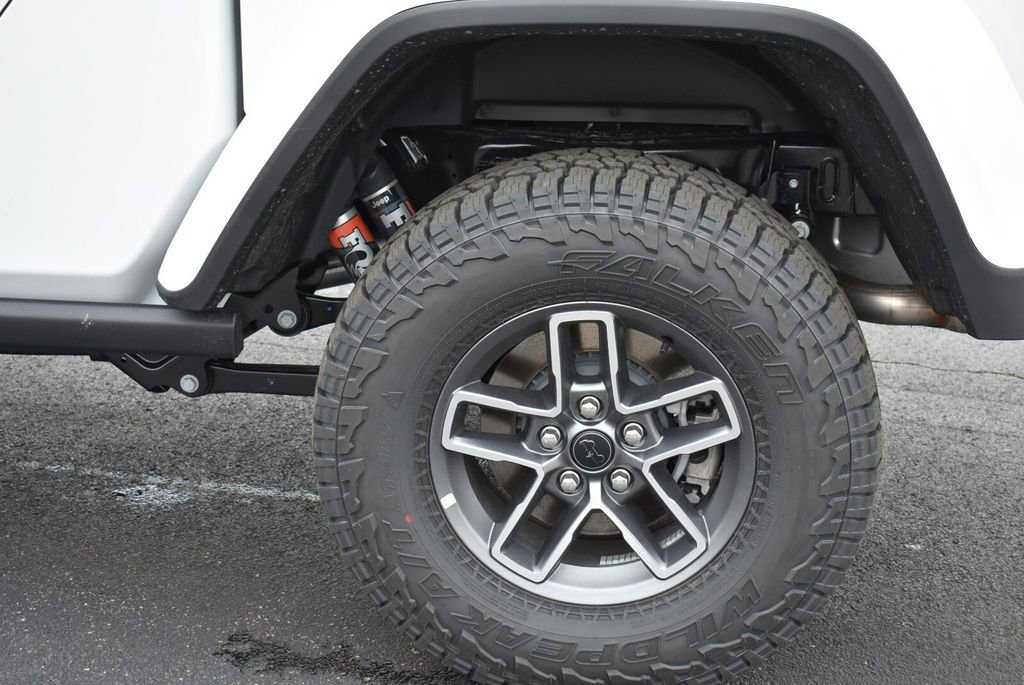New 2026 Jeep Gladiator Mojave AWD/4WD image 9