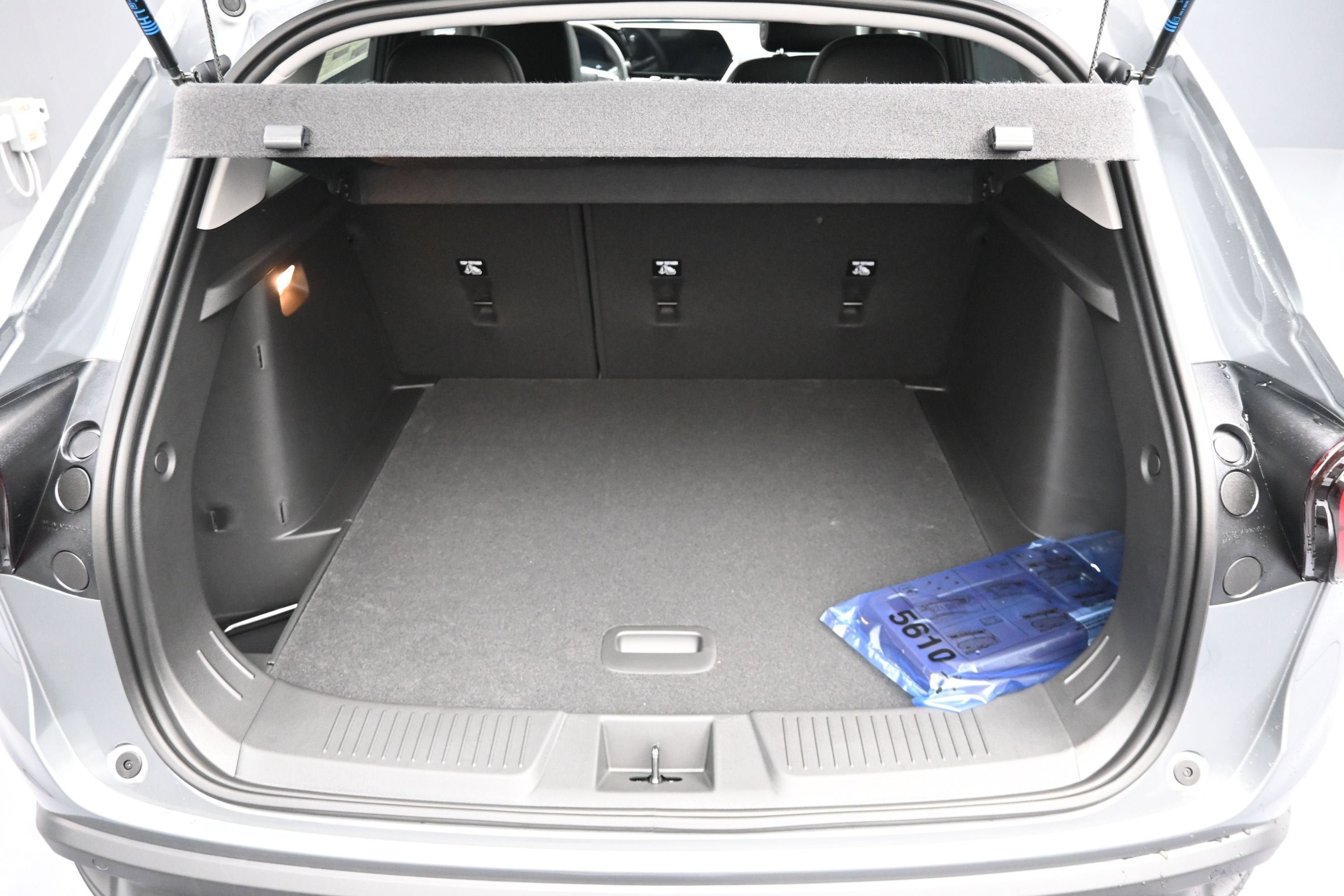 New 2026 Chevrolet Trax LT w/ Sunroof Package FWD image 29