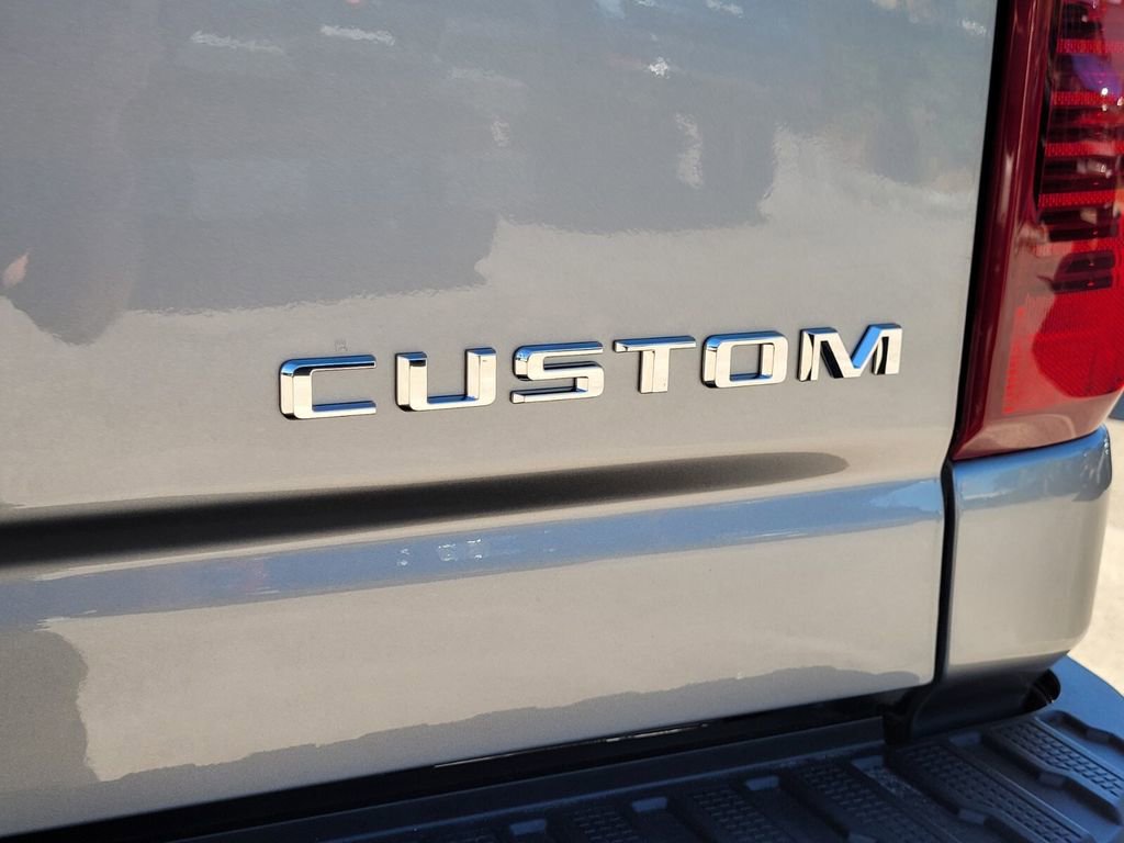 New 2026 Chevrolet Silverado 2500 Custom w/ Custom Value Package AWD/4WD image 15