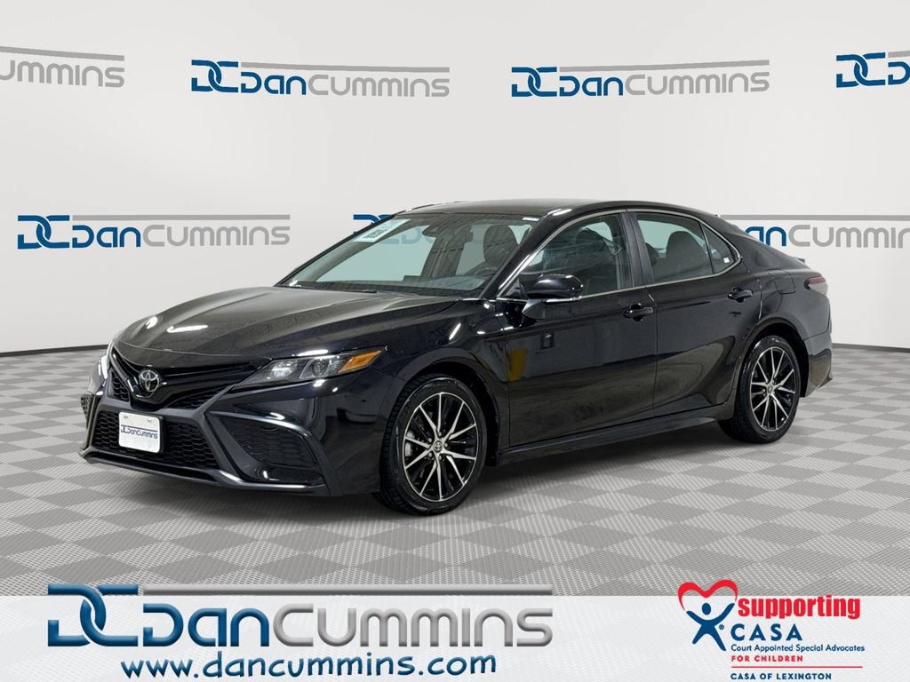 Used 2024 Toyota Camry SE