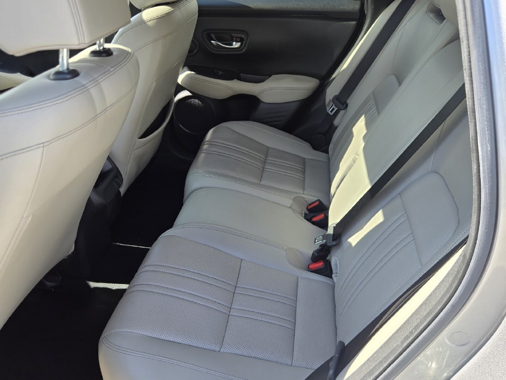 Certified 2024 Honda HR-V EX-L image 12